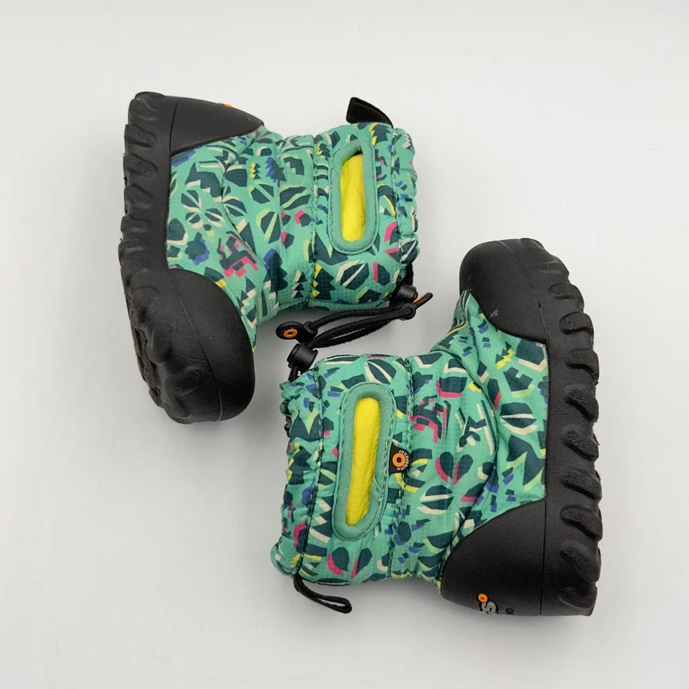 Bogs BMOC Snow Adventure‎ Kids Teal Geometric Waterproof Winter Boots Size 7